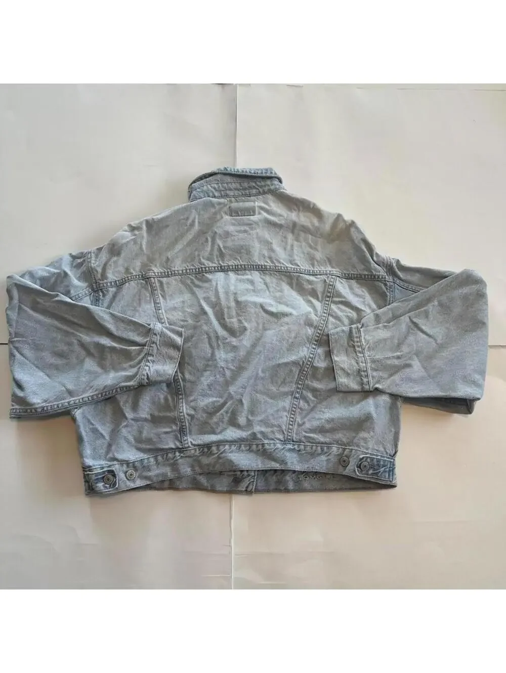 AEO cropped denim jacket- size large